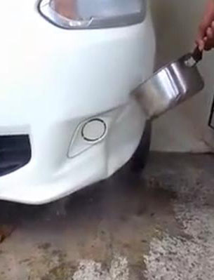 保險杠凹陷修復(fù)1